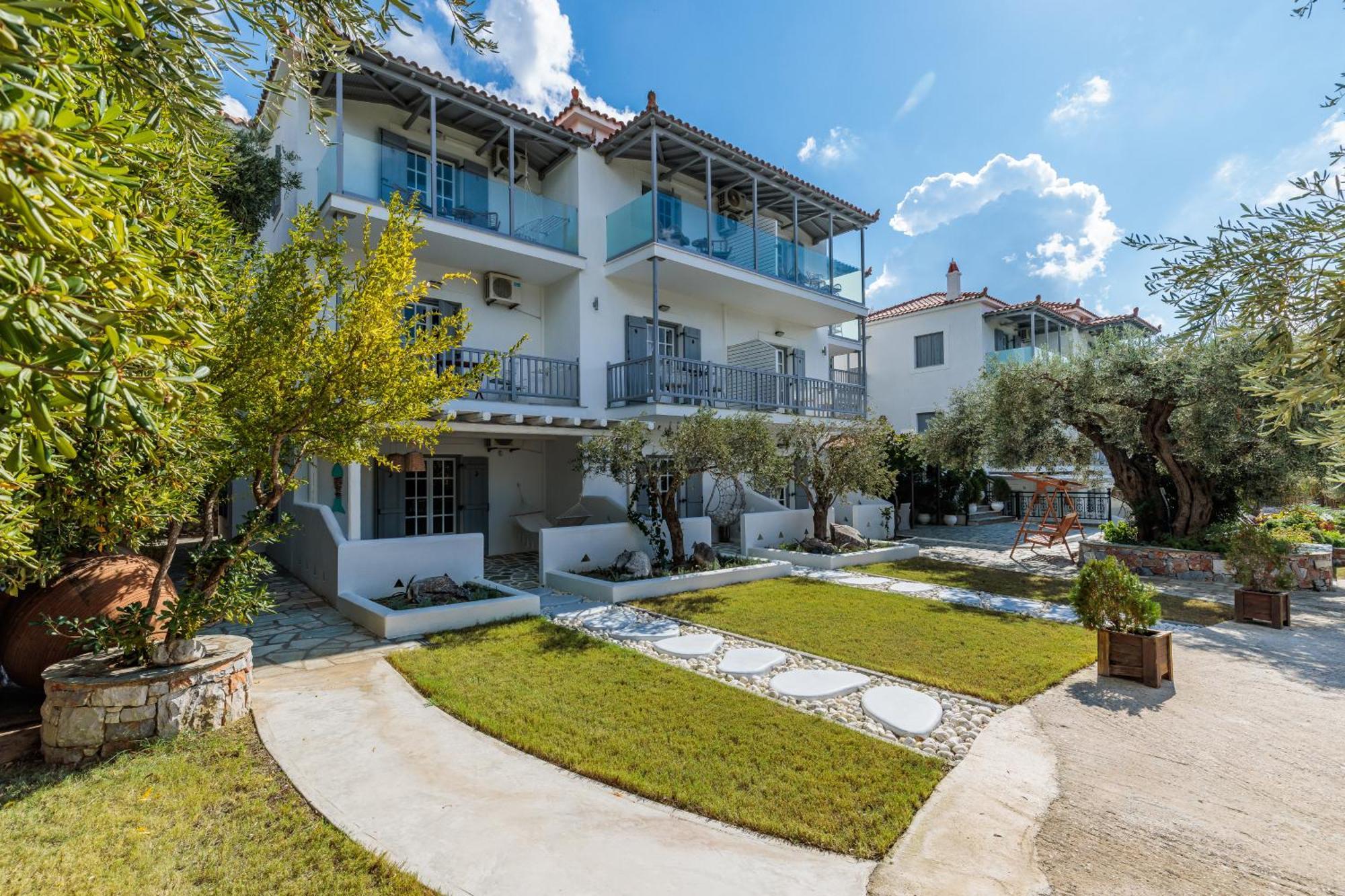 Evlalia Studios & Villas Skopelos Town Exterior photo